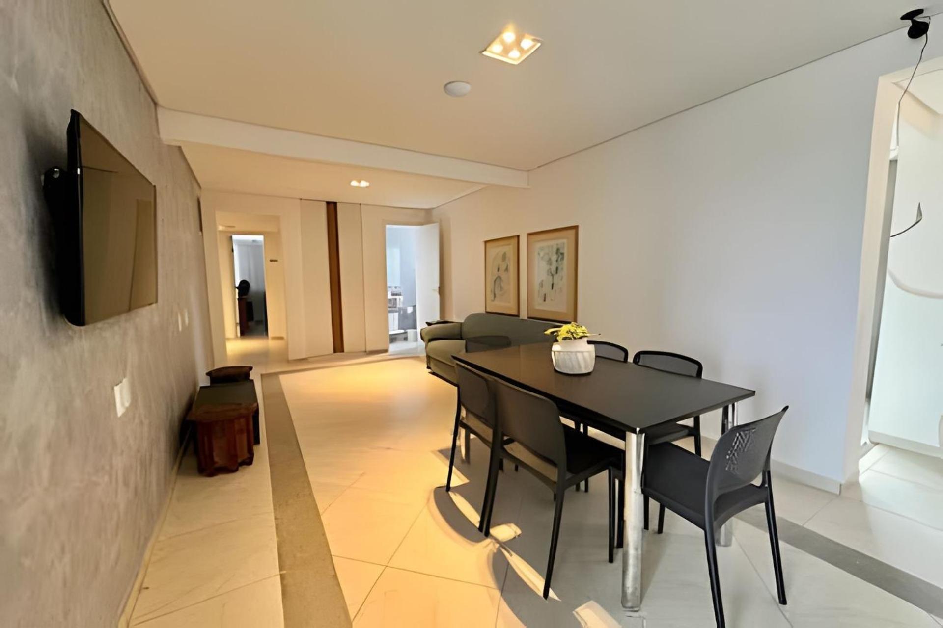 Apartamento E Na *