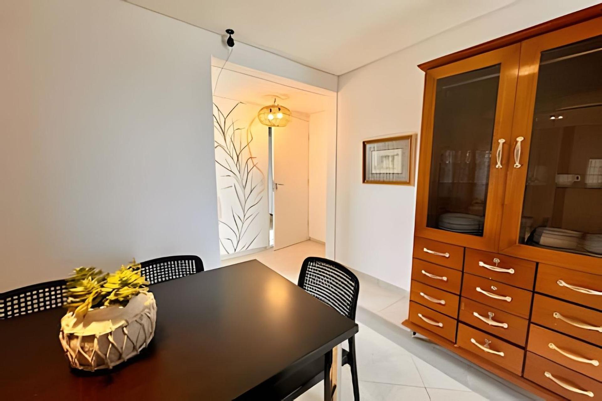Apartment E Na *